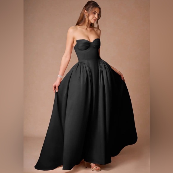 AZAZIE ATELIER Relana Black Sleeveless Bandeau Ballgown - Picture 9 of 14